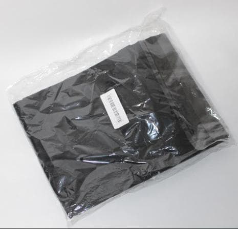 後部座席防水ドライブシート。カバー ブラック キルティング