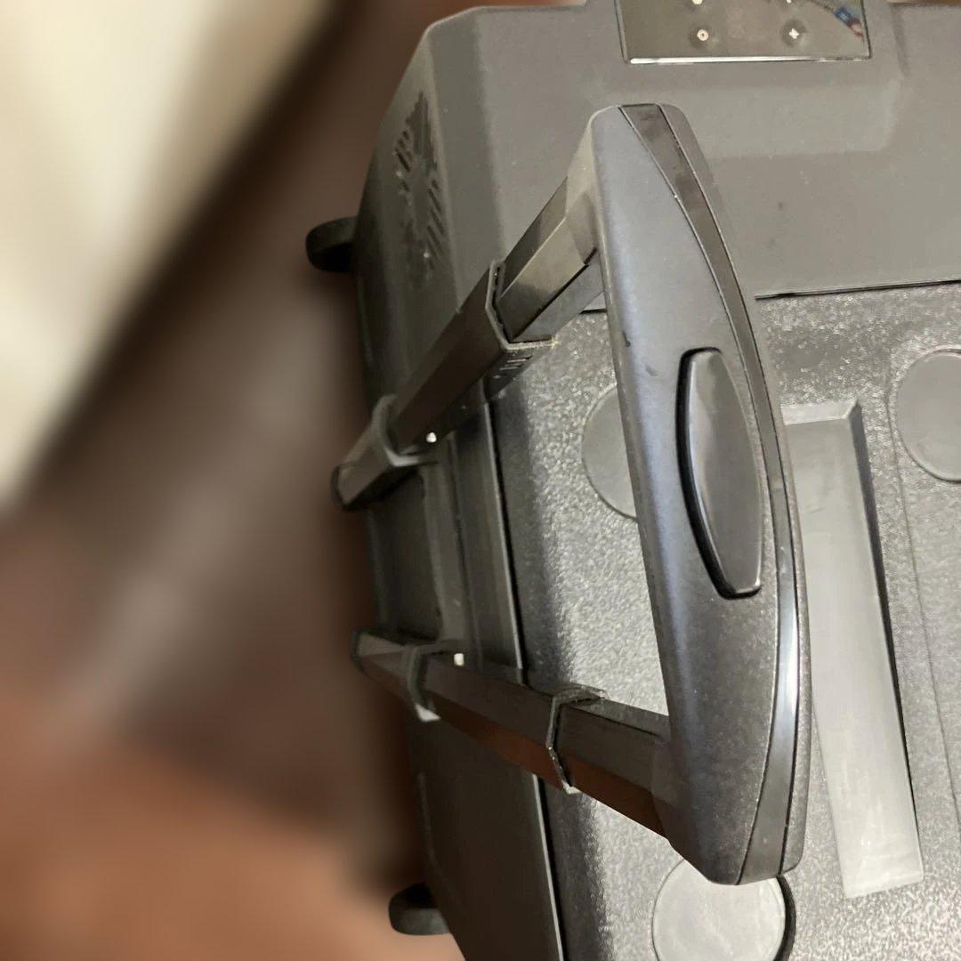 ひろ【ジャンク品】Bonarca 車載対応冷蔵冷凍庫　ブラックcrx400