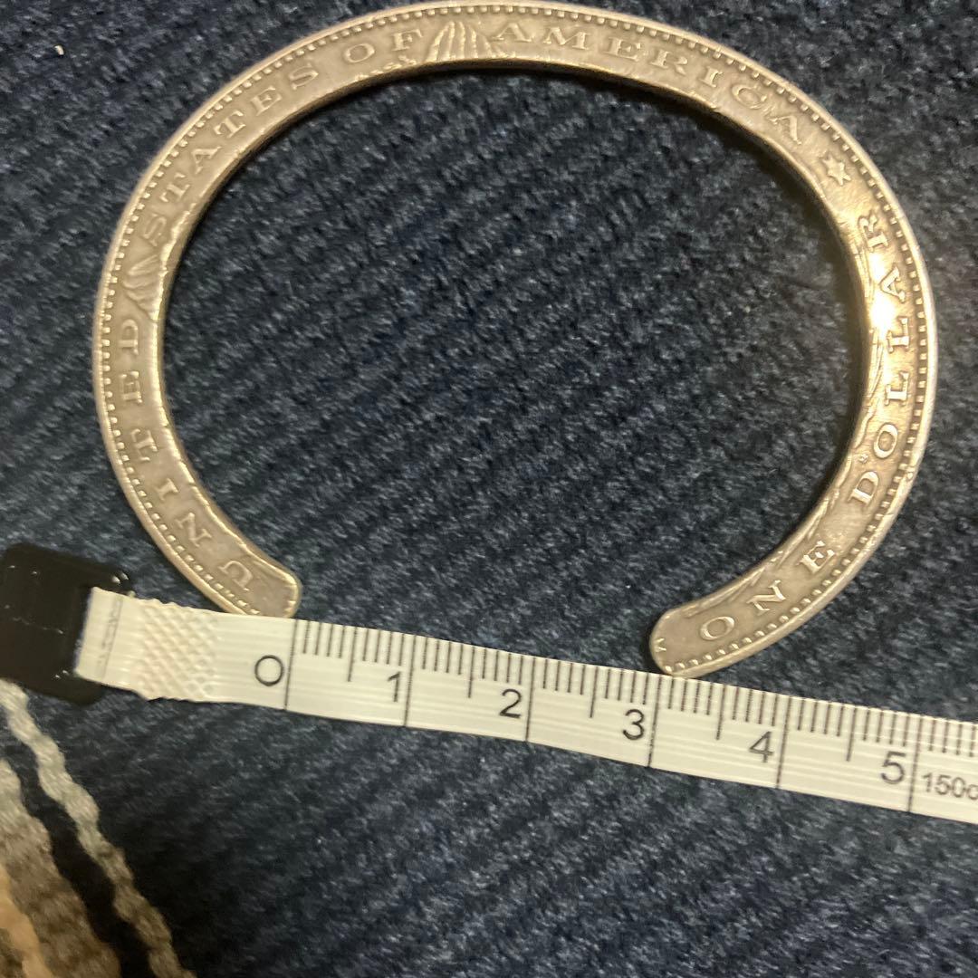 モルガン　バングル