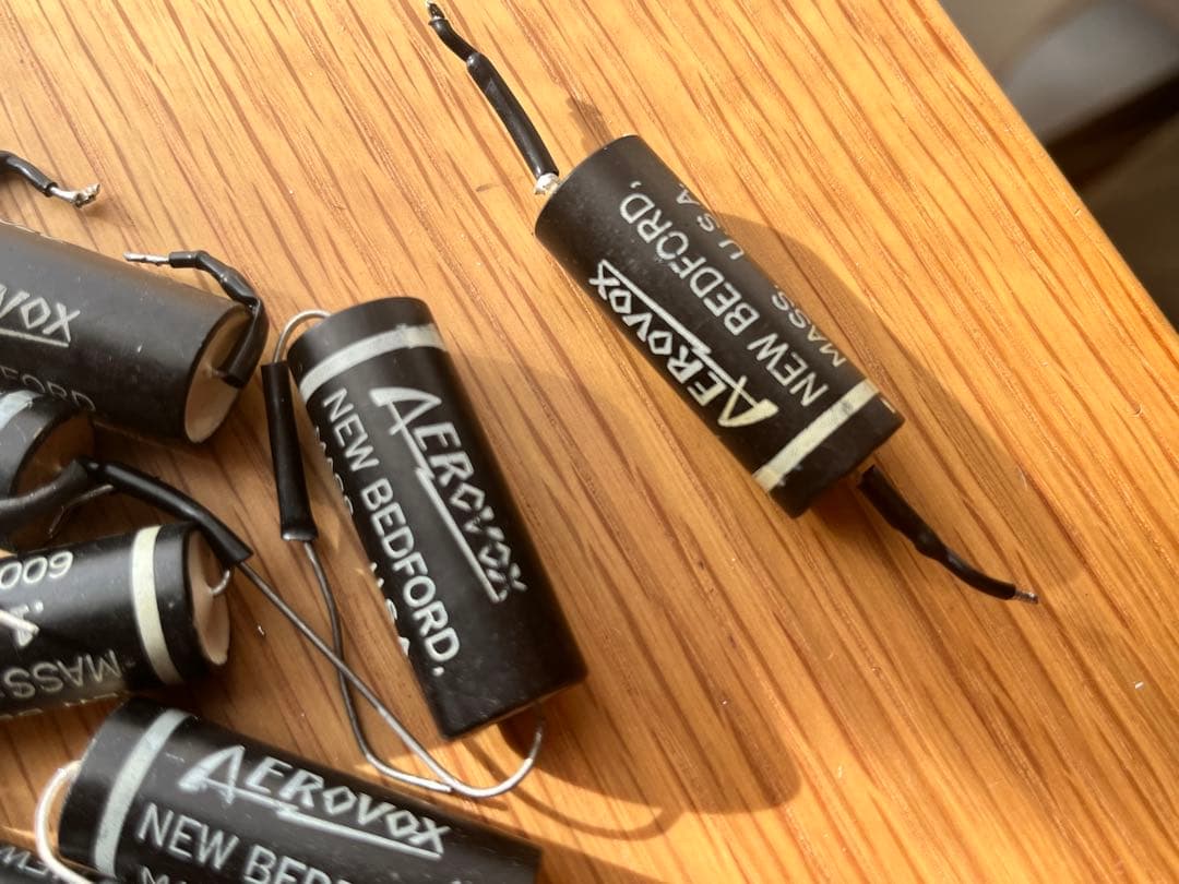 米国製　ヴィンテージコンデンサー　Aerovox 0.1uf 600v