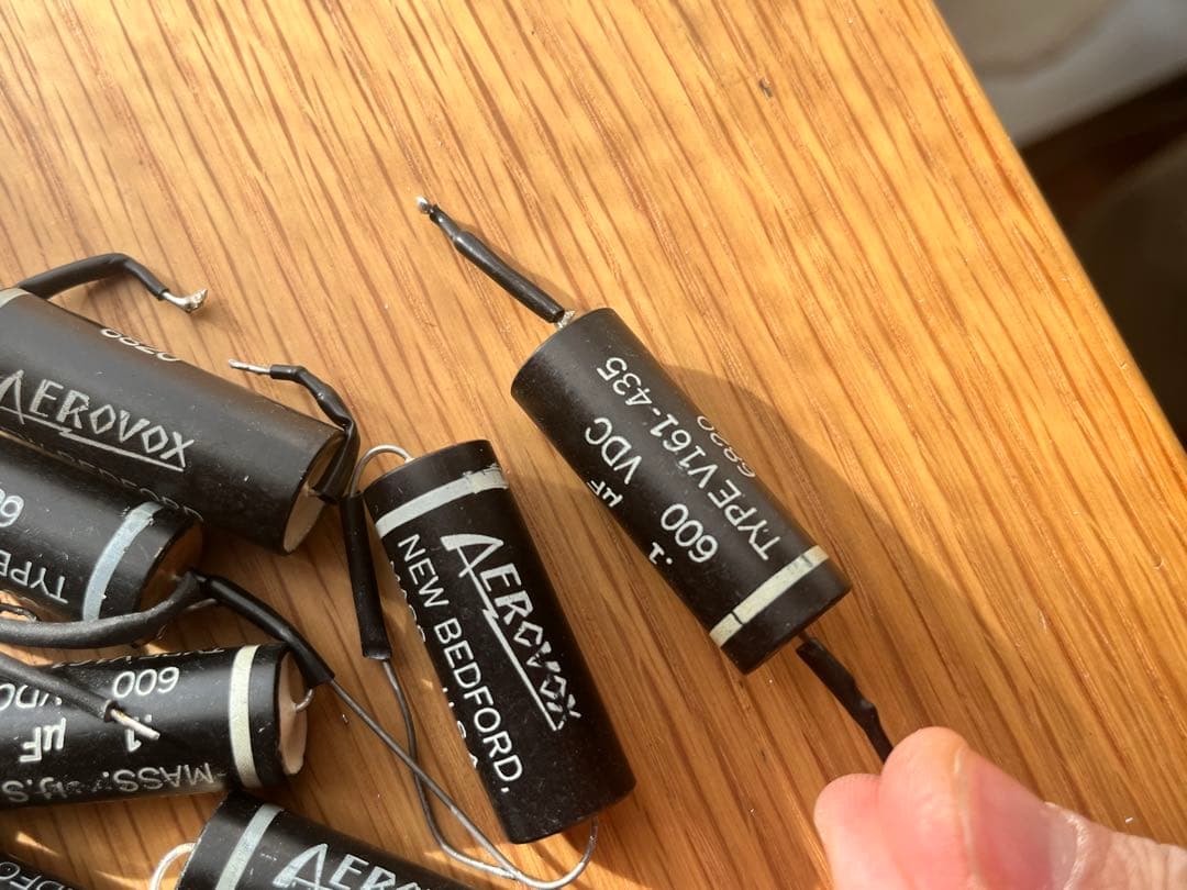 米国製　ヴィンテージコンデンサー　Aerovox 0.1uf 600v
