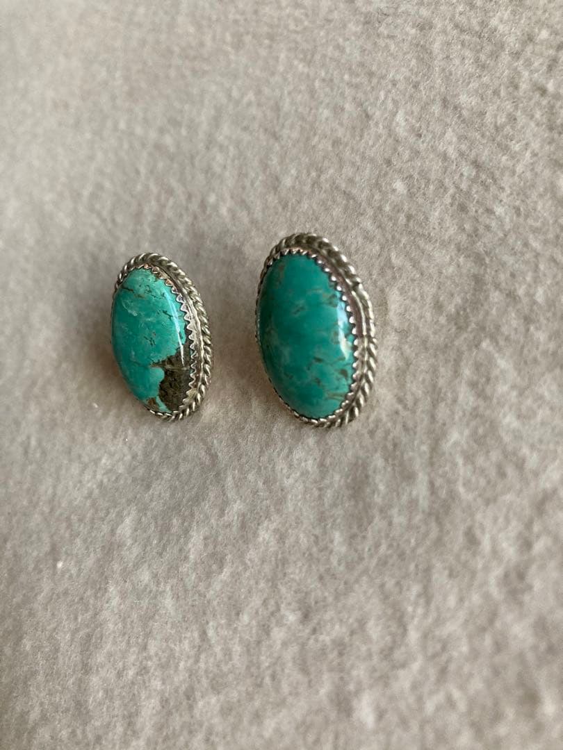 再値下 グリーン キングマン ターコイズ ピアス ナバホ インディアンジュエリー