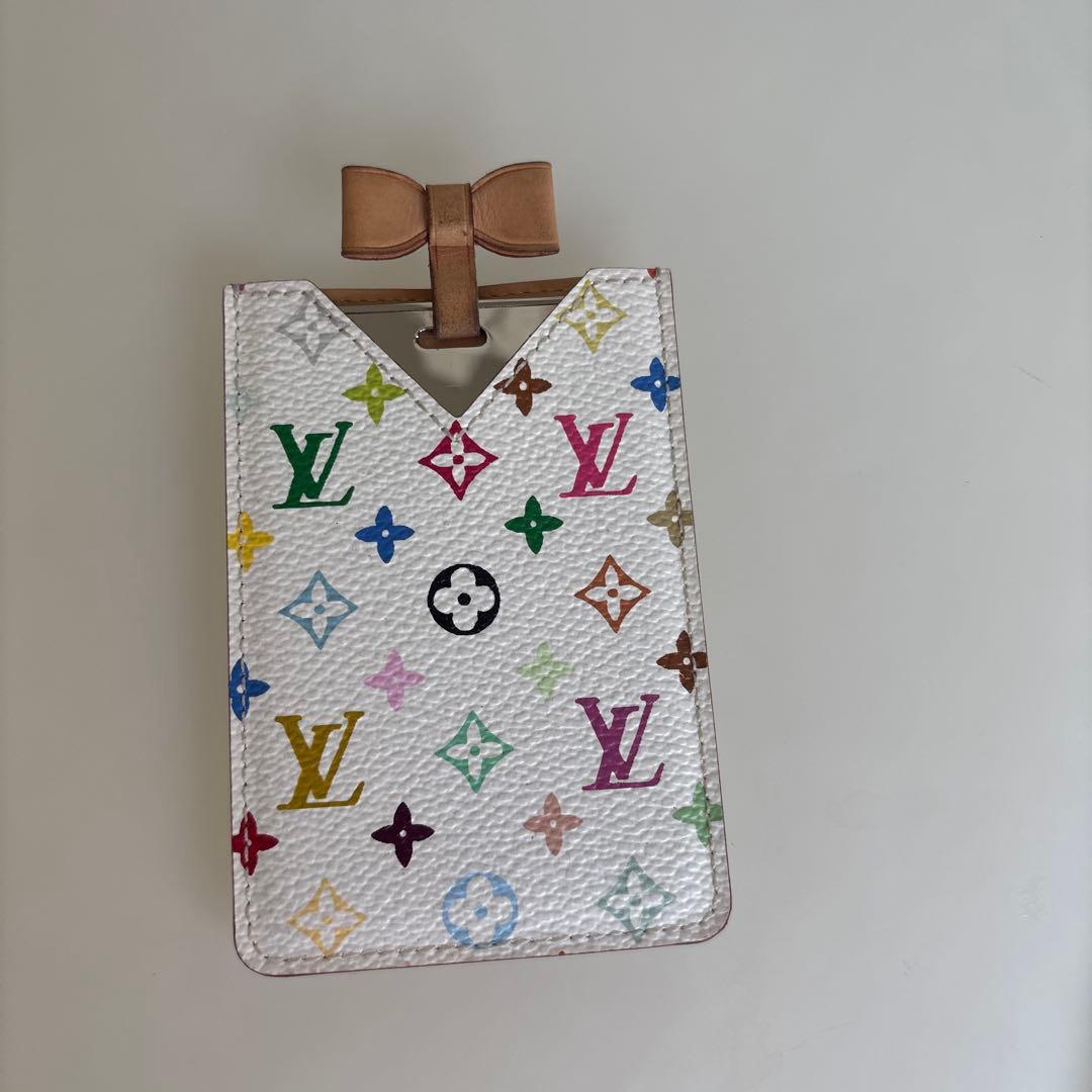 Vuitton マッチカラーコンパクトミラー