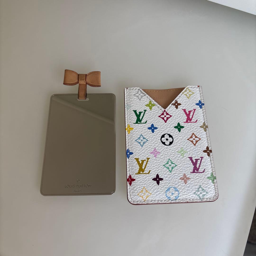 Vuitton マッチカラーコンパクトミラー