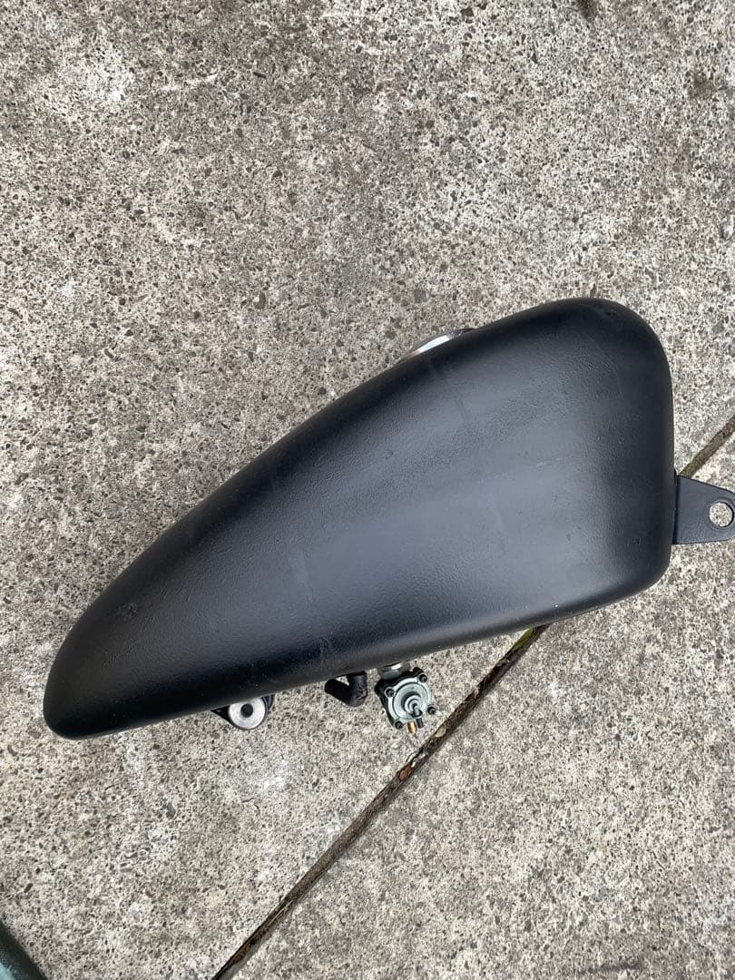 ハーレー　純正　スポーツスター　タンク　エボスポ　cap コック付