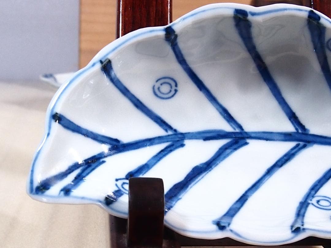 【未使用】高橋芳宣 染付葉型向付 7客 葉文向附 銘々皿/菓子皿 茶道具 食器