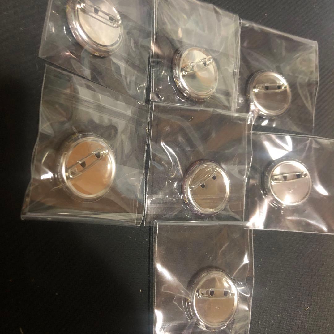 貴重　終わりのセラフ　アニメイトカフェ　缶バッジ