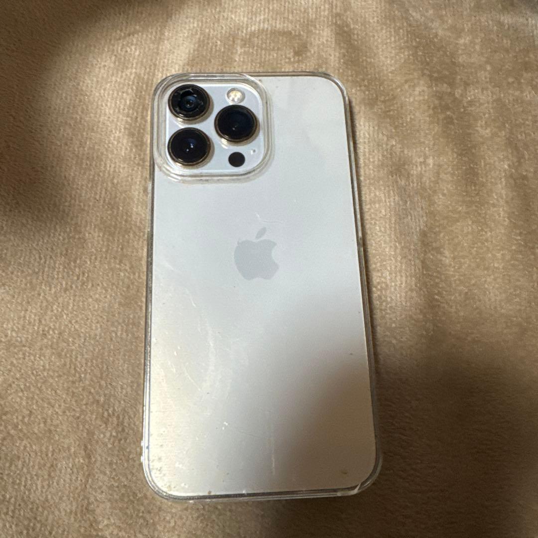 Apple iPhone 13 Pro 本体