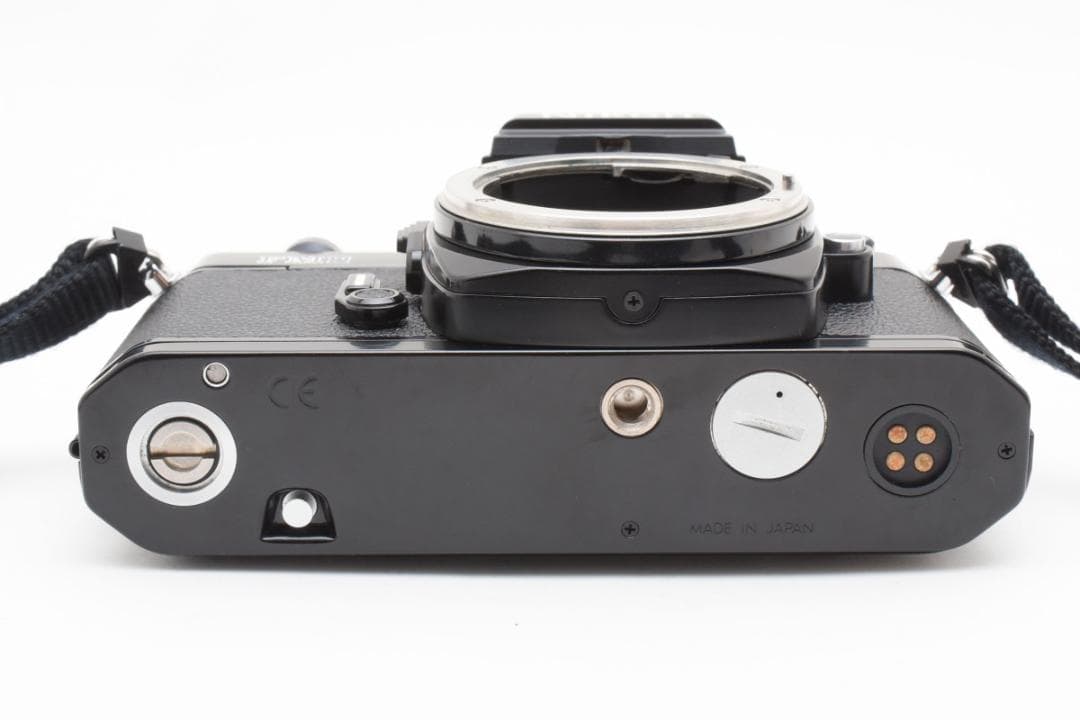 新品級 ニコン NEW FM2 ブラック フィルム　モルト新品交換済 M126