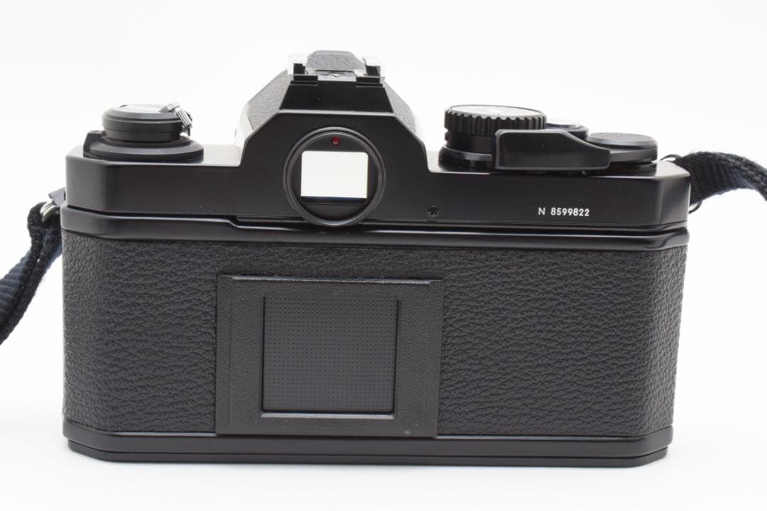 新品級 ニコン NEW FM2 ブラック フィルム　モルト新品交換済 M126
