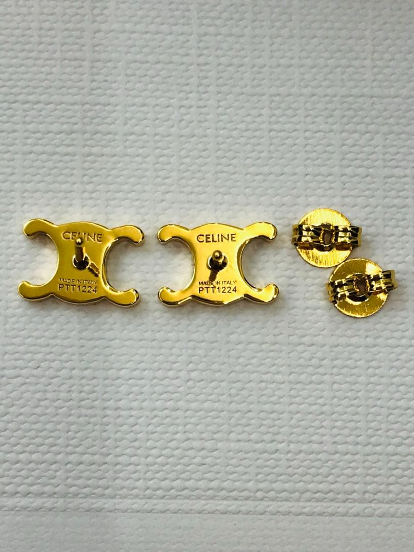 セリーヌ　ピアス　両耳