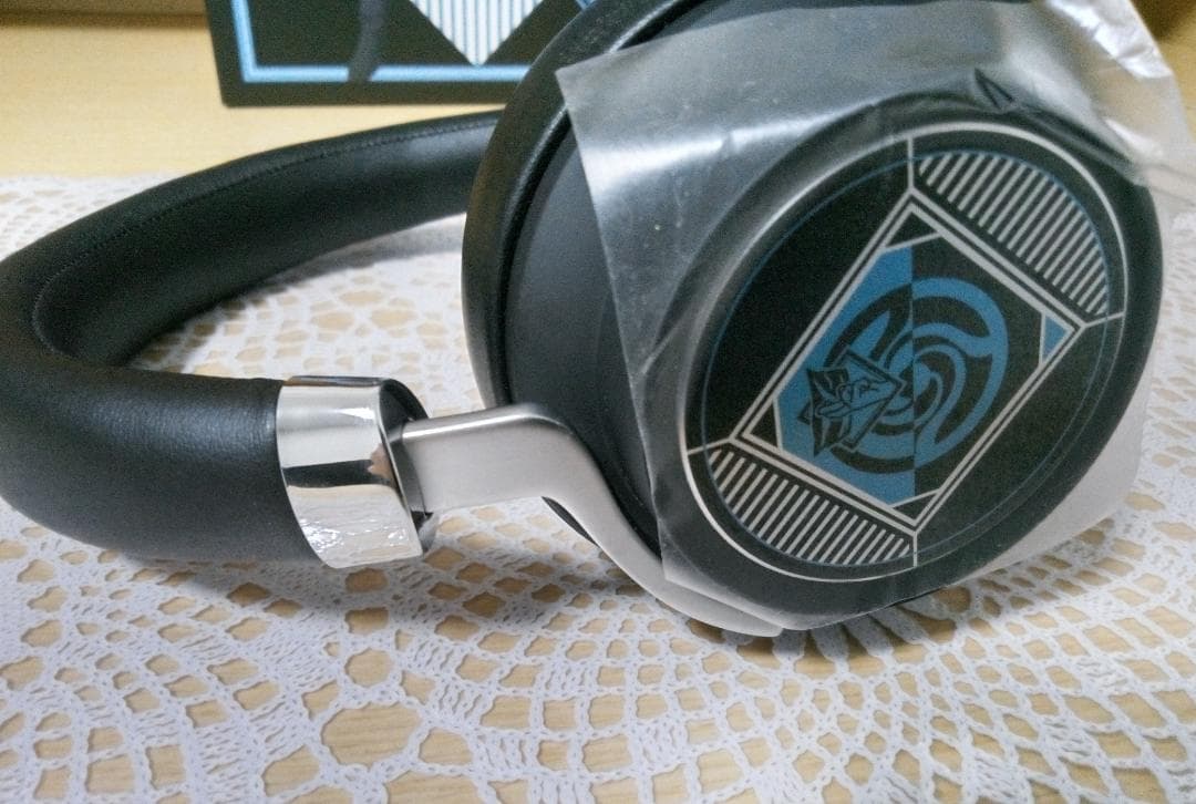 ANIMA AOW03『呪術廻戦』ワイヤレスヘッドホン「五条悟」モデル