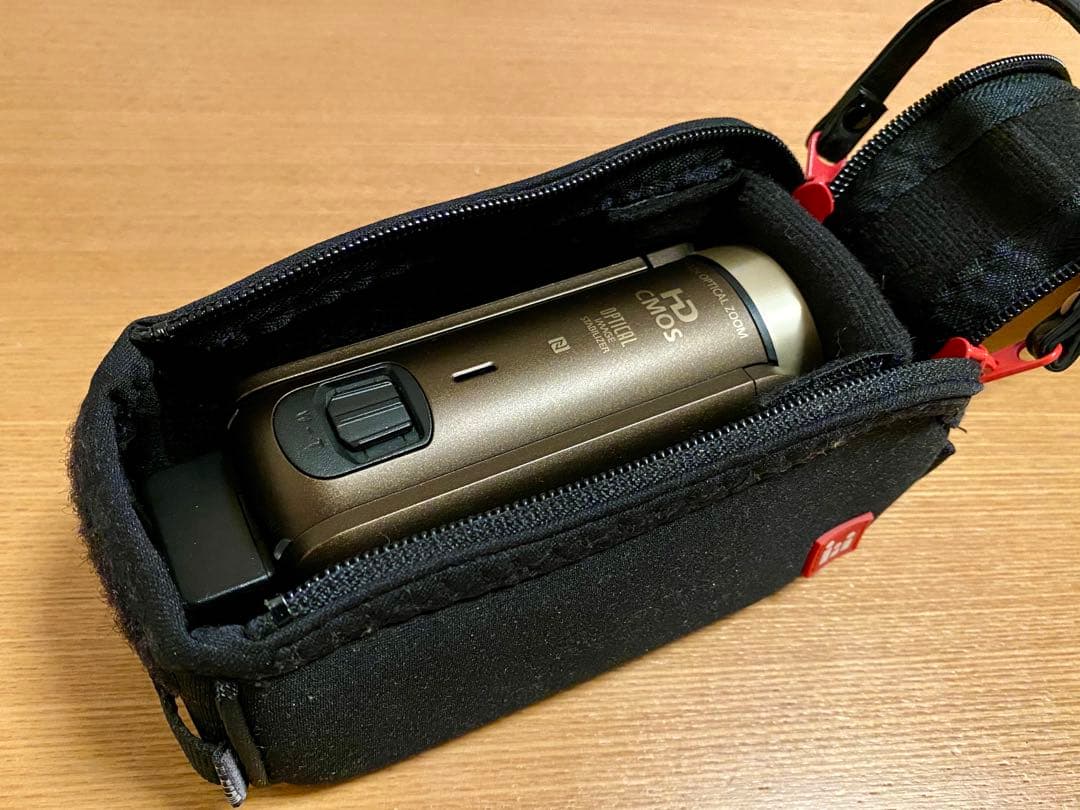 【超美品】Canon デジタルビデオカメラ IVIS HF R62 おまけ付き！