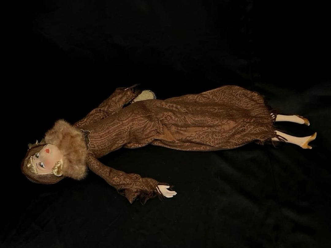 ブドワールドール　アンティークドール サロンドール　アールデコ　入手困難