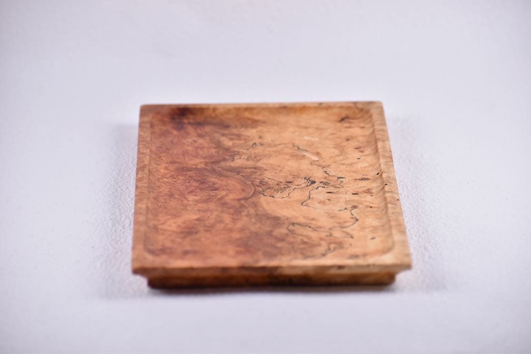 No.334花梨瘤紅白スポルテッドのトレー