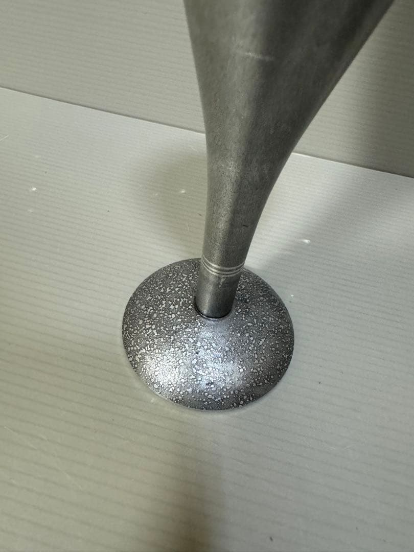 2297 薩摩錫器 岩切美巧堂 花入れ1客　盃1客