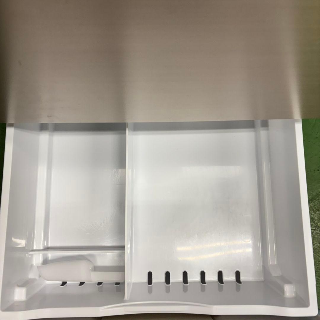 517 日立大型冷蔵庫 300L強 自動製氷 1〜4人暮らし用 左開き　シルバー