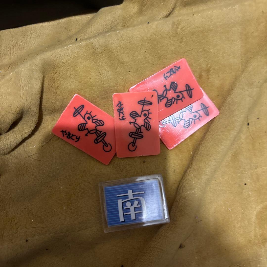 麻雀セット 折りたたみ式麻雀卓　麻雀牌 竹　点棒 起家マーク　サイコロ　コンパス