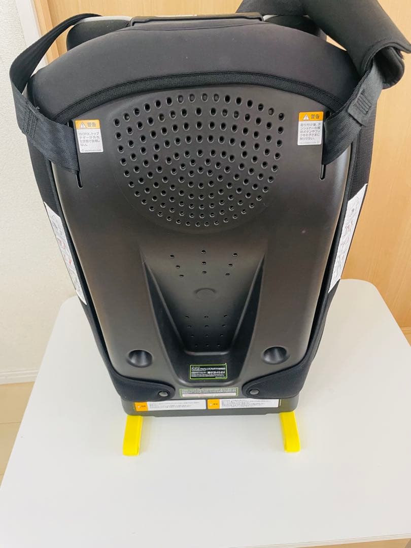 【送料無料！】Aprica Formfit ISOFIX チャイルドシート