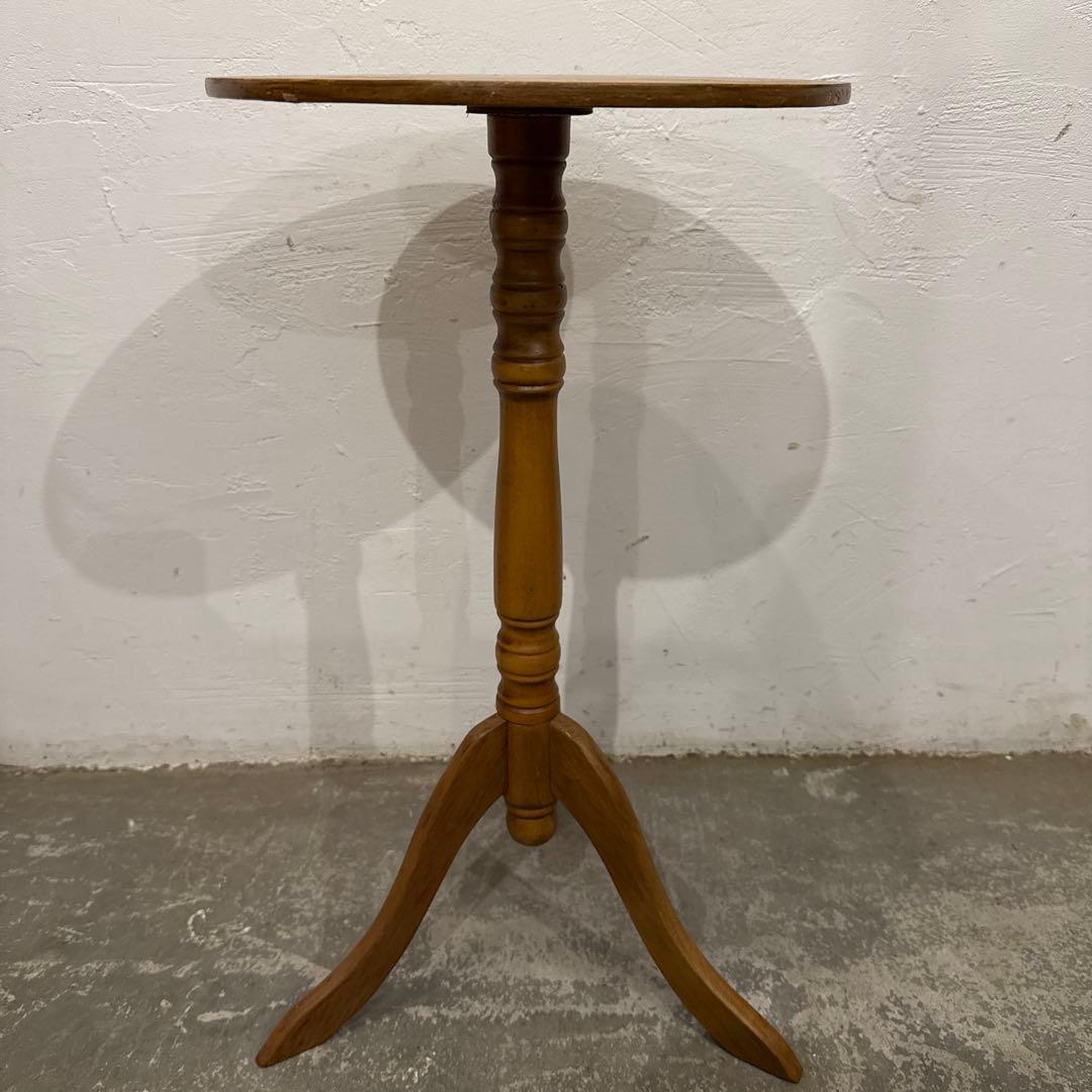 年末年始saleヴィンテージ　木製サイドテーブル　ラウンドサイドテーブル