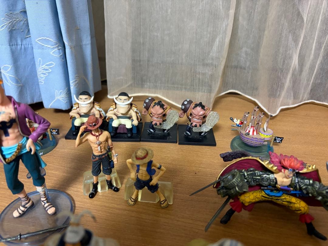 ワンピース　フィギュア　まとめ売り　30個