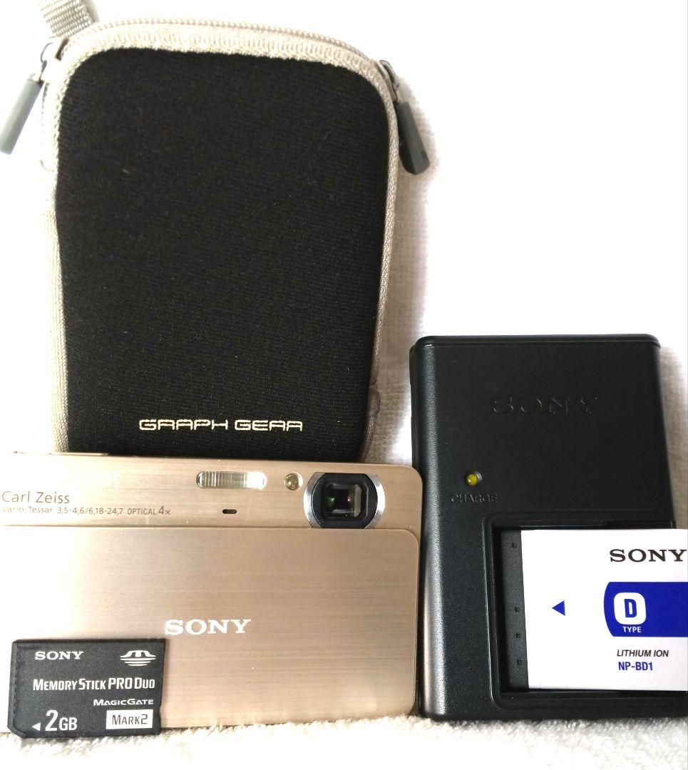 SONYのサイバーショットDSC-T700Cyber-shot　DSC-T700
