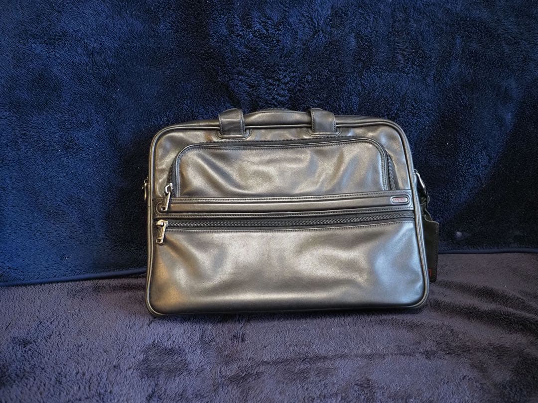 TUMI ナパレザー製キャリーバッグ　96103D4