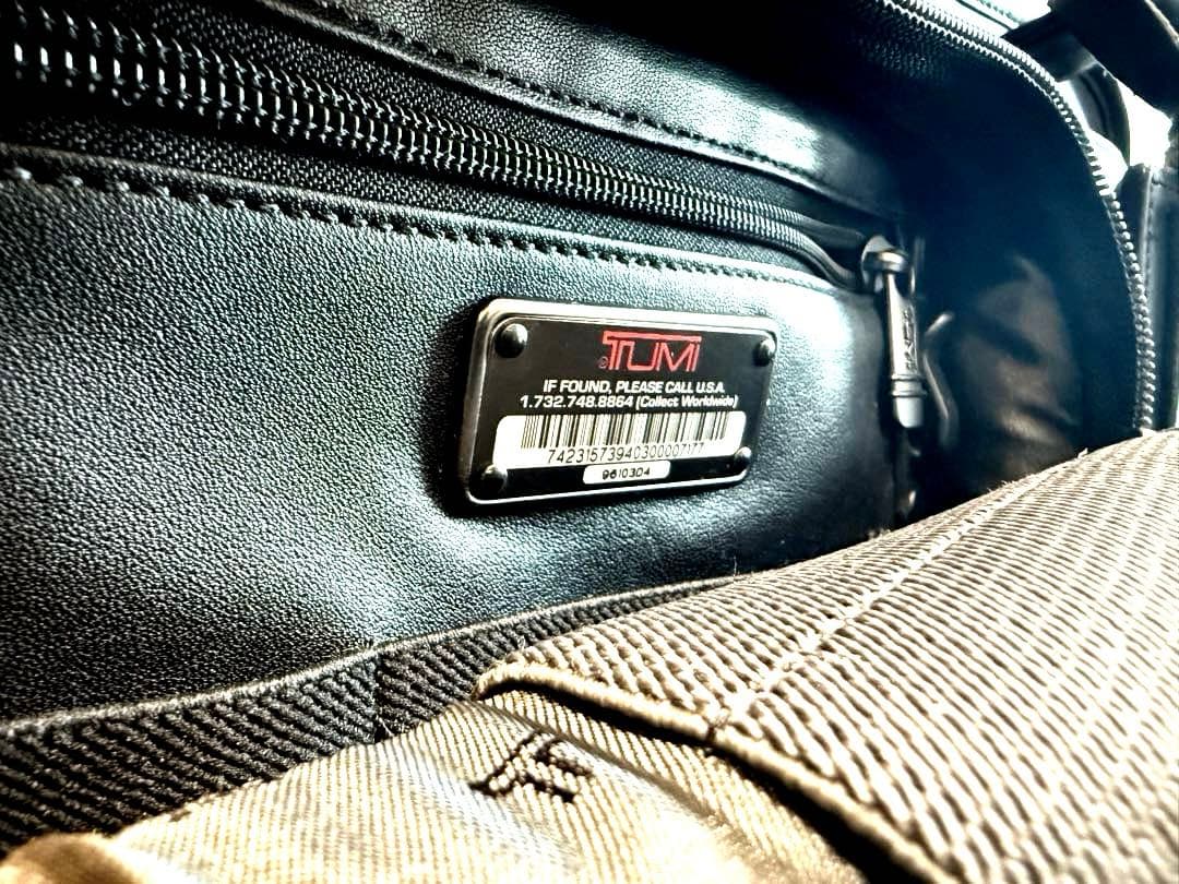 TUMI ナパレザー製キャリーバッグ　96103D4