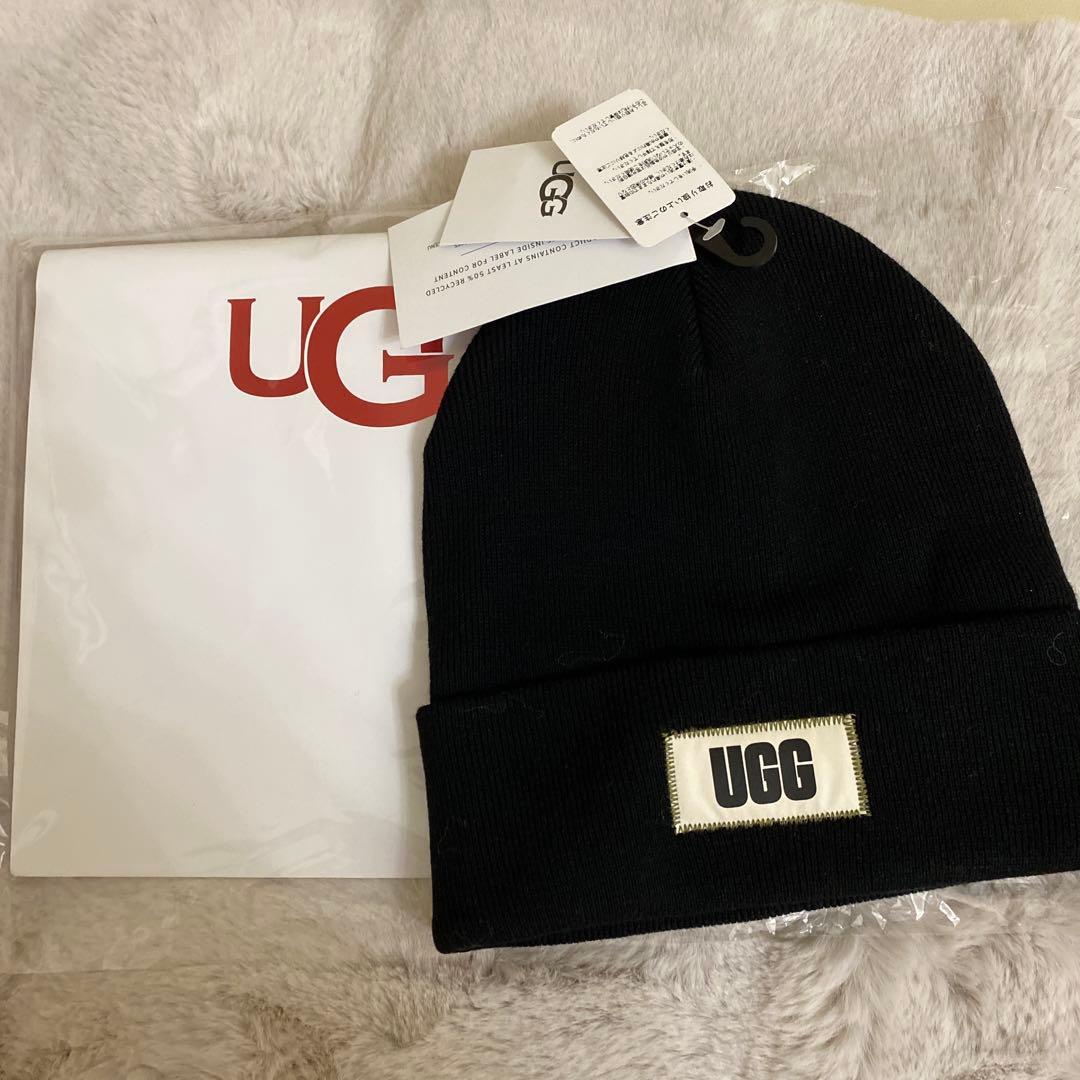 新品、未使用！！UGG ブラック ニット帽　ビーニー