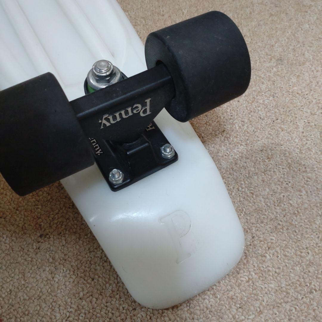 Penny スケートボード 22インチ 蓄光モデル