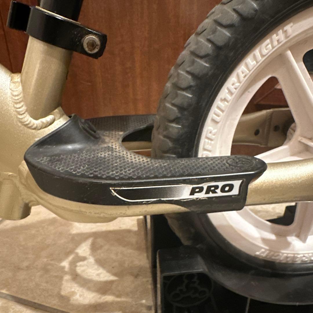 STRIDER PRO 12インチ シャンパンゴールド