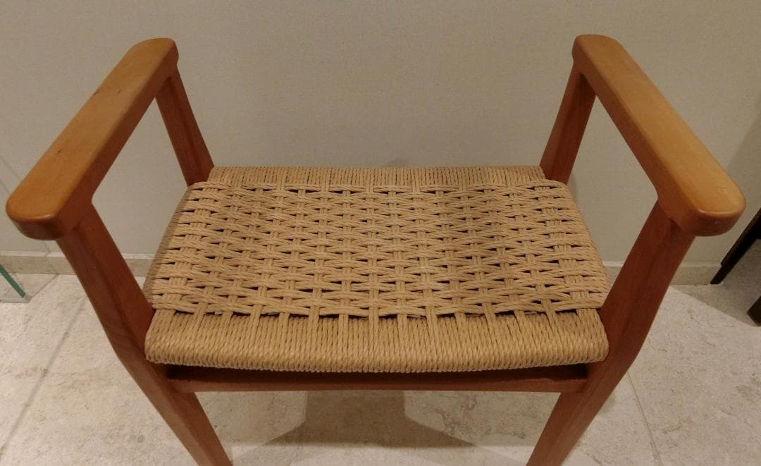 むう工房 エントランス スツール メープル無垢材 アーム付き ペーパーコード