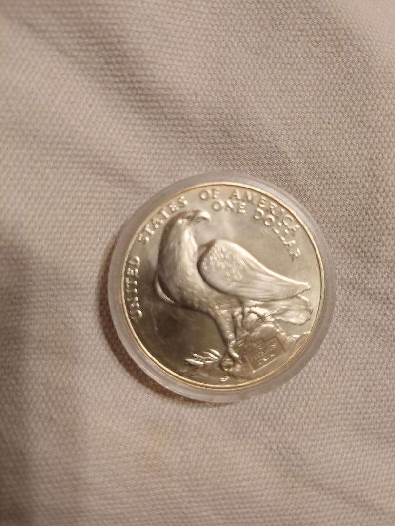 1984年ロサンゼルスオリンピック １ドル銀貨３枚セット