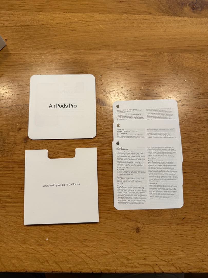 AirPods Pro 本体 充電ケース付き　純正　エアーポッズプロ