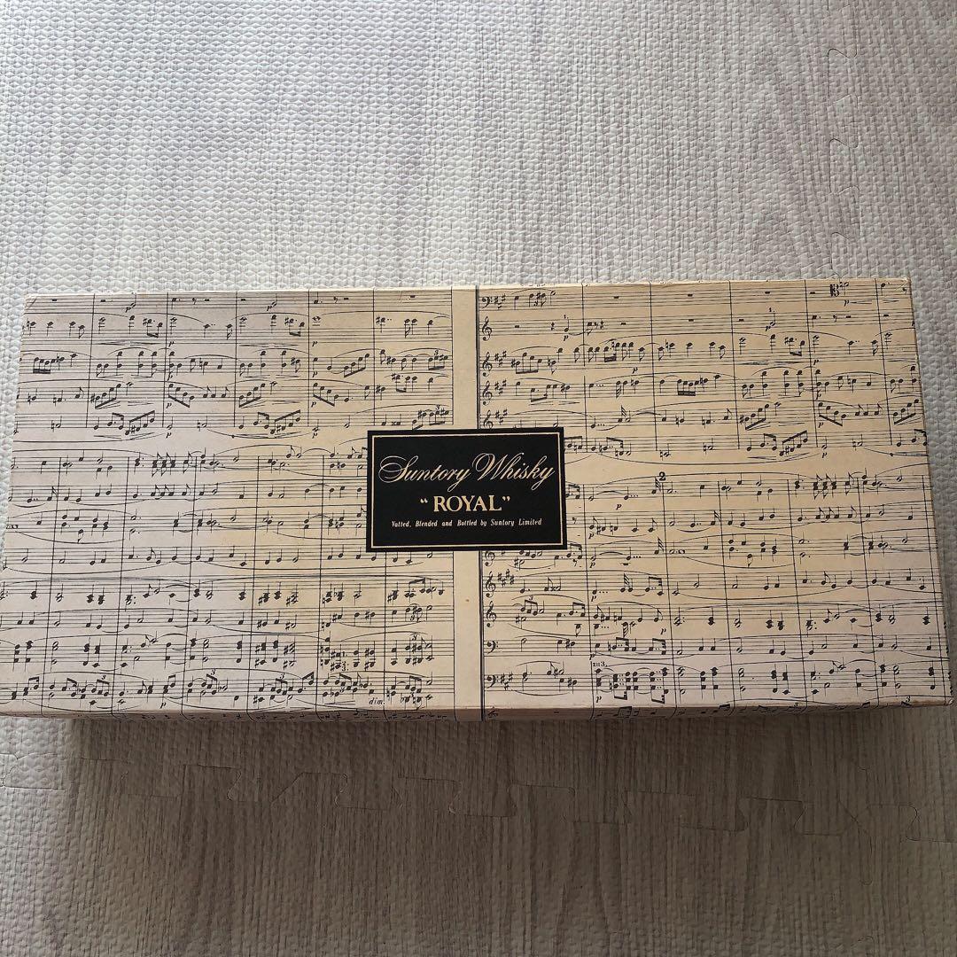 【未開栓】サントリー ウイスキー ローヤル バイオリン型 700ml