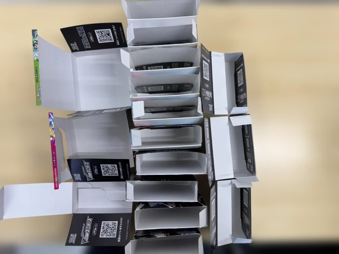 【空き箱 まとめ】ポケモンカード 16箱 ペリペリ 付き VSTAR ユニバース