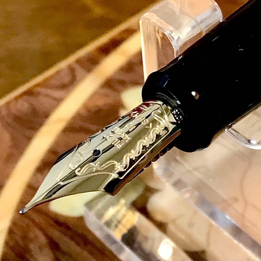 ☆超お勧め☆新品未使用☆美しいパイロットカスタム万年筆742(SFM)