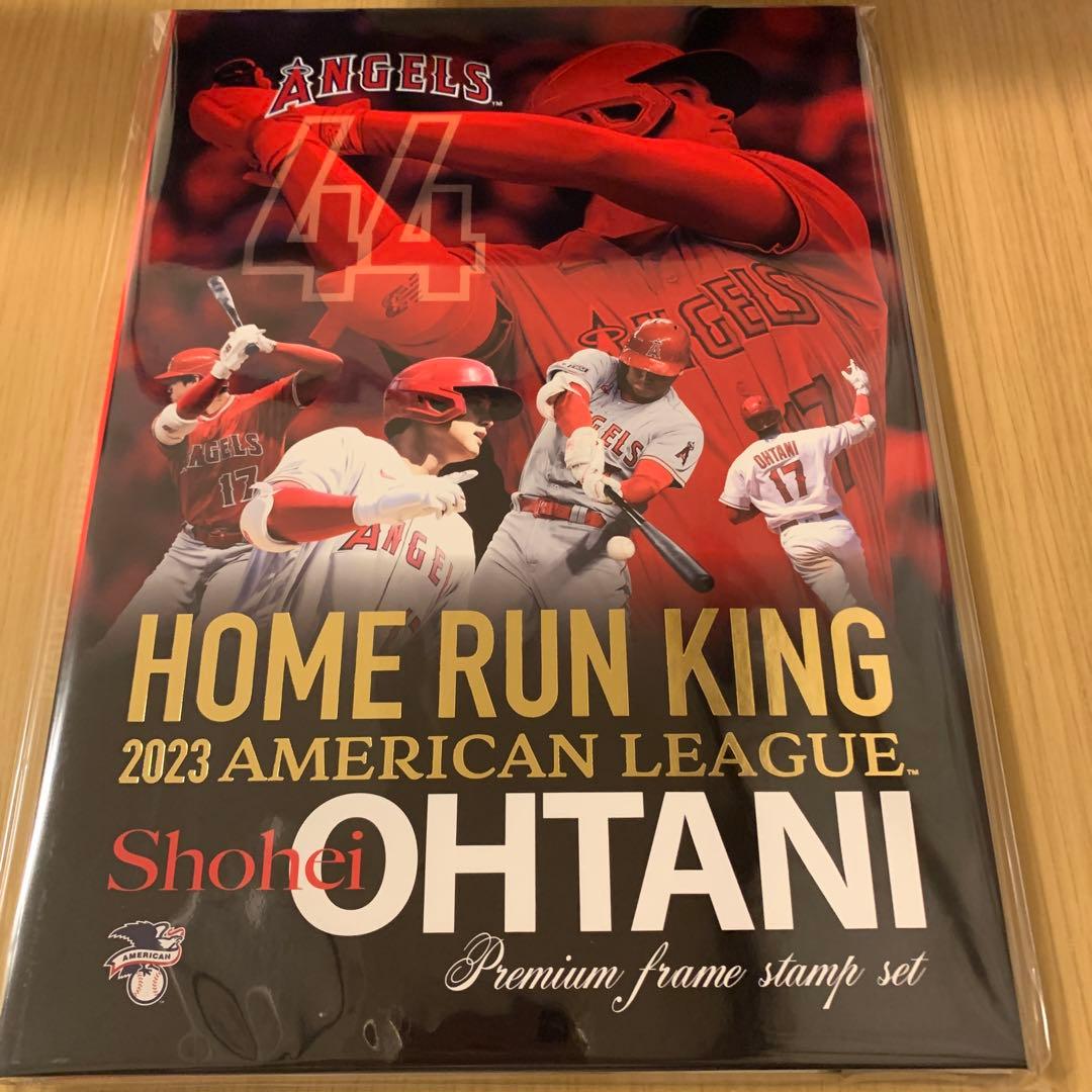 大谷翔平選手　プレミアム箔押しホルダー、ポストカード