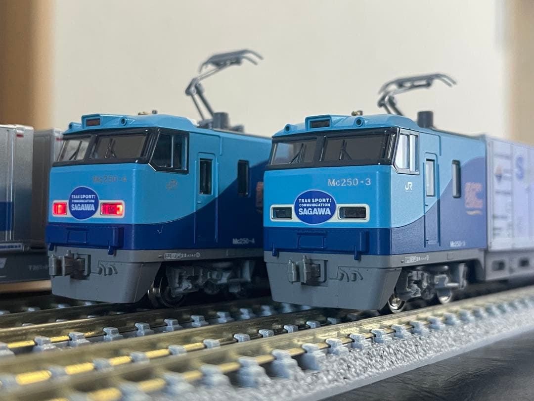 KATO 10-1418.1419 M250 新デザインコンテナ 基本＋増結A