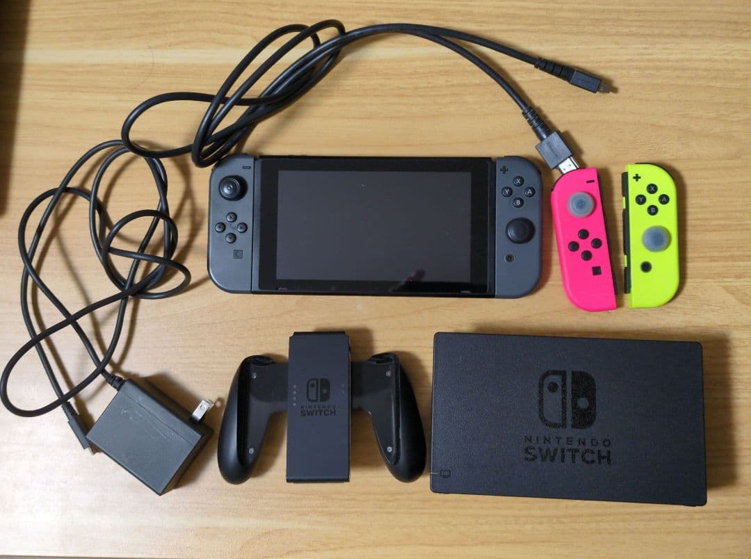 Nintendo Switch 本体 128GBメモリ ジョイコン2セット付