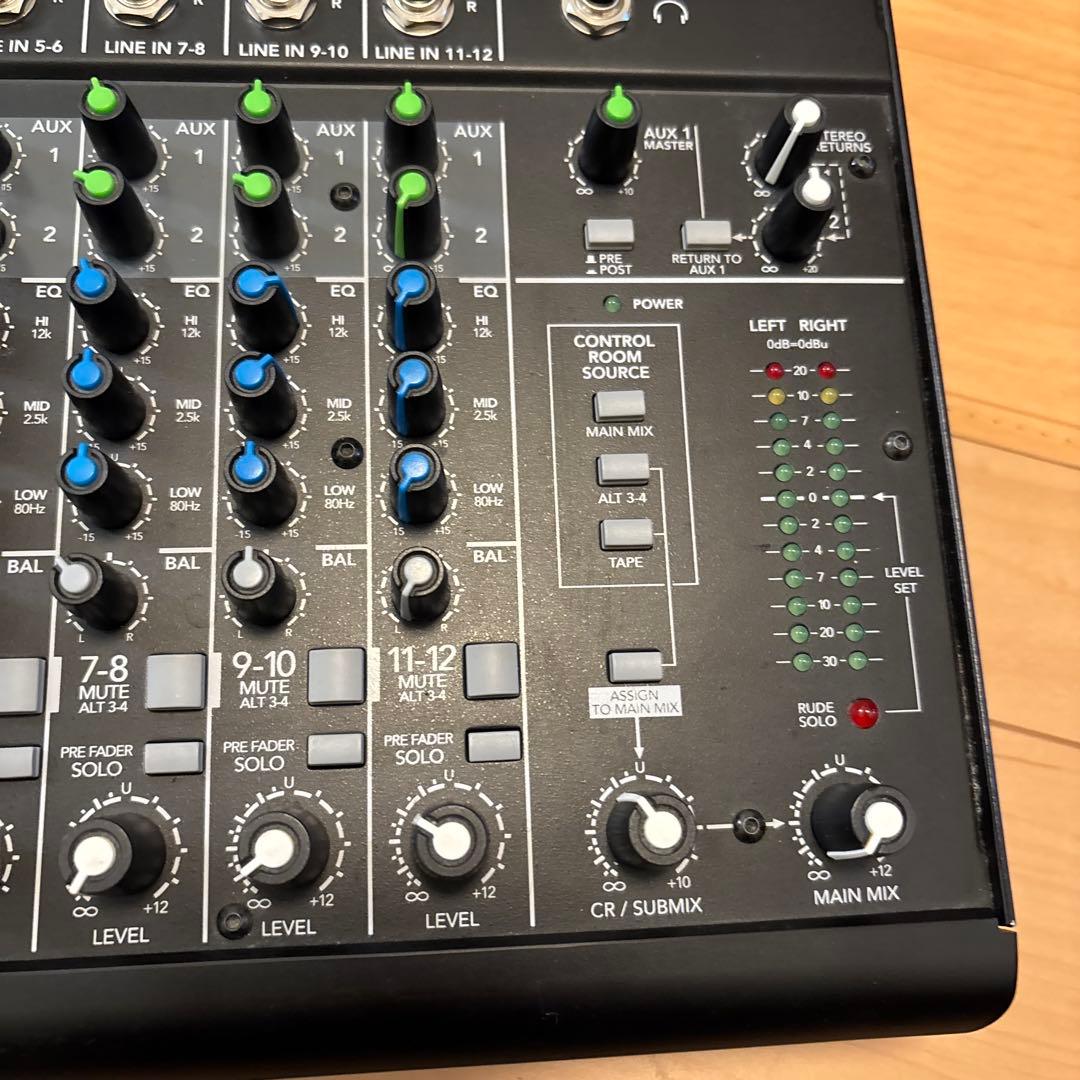 配信機器・PA機器・レコーディング機器 Mackie 1202 VLZ4