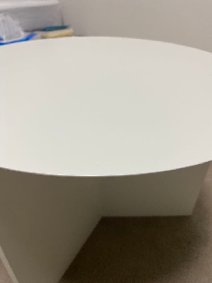 サイドテーブル・ナイトテーブル・ローテーブル HAY Slit round table