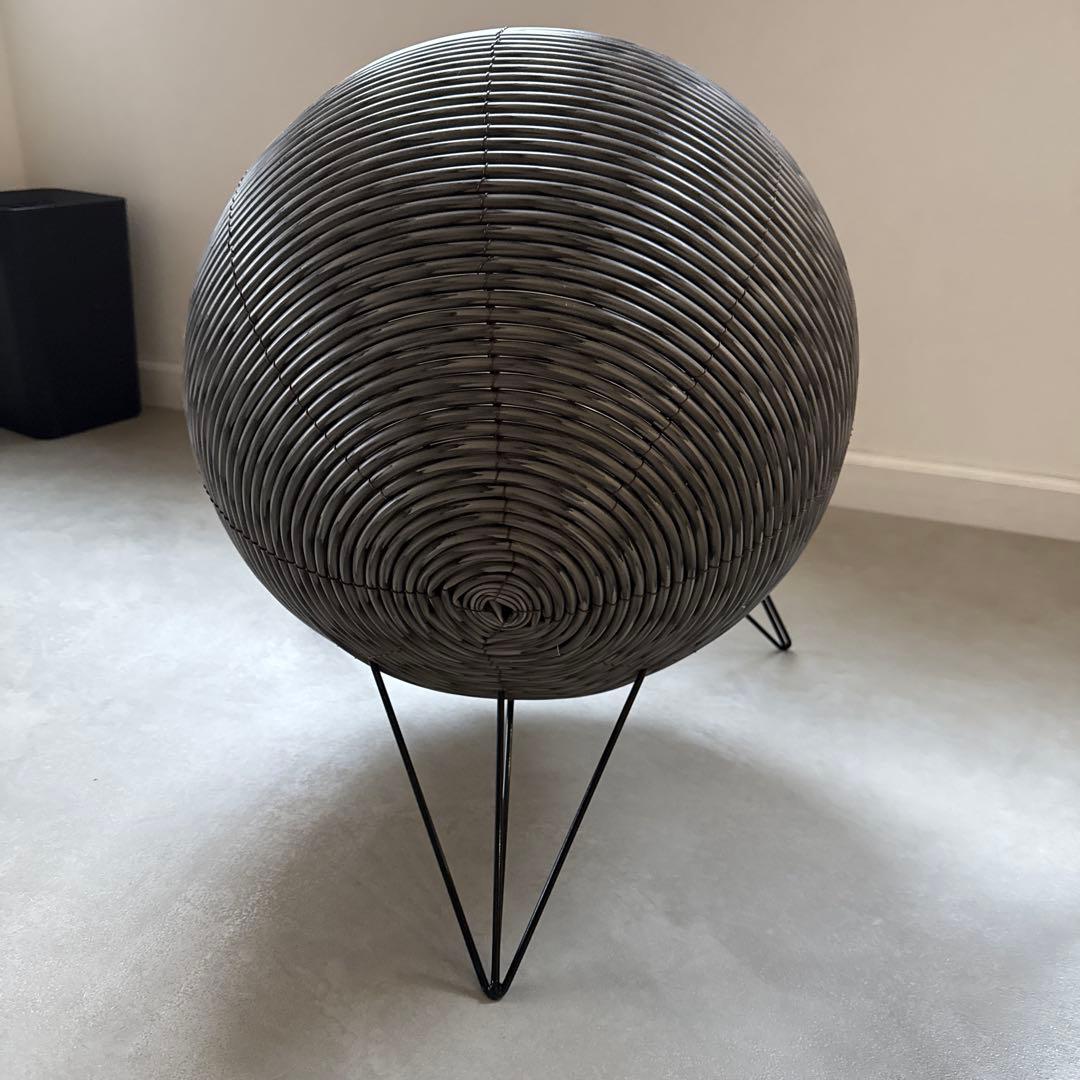 猫用脚付きラタン風ベッド グレー