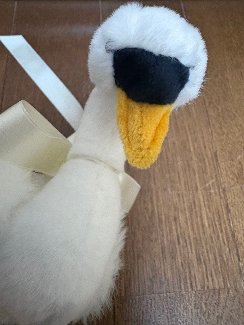 ピンクハウス SWAN LAKE 白鳥 ぬいぐるみ ブローチ 17,600円