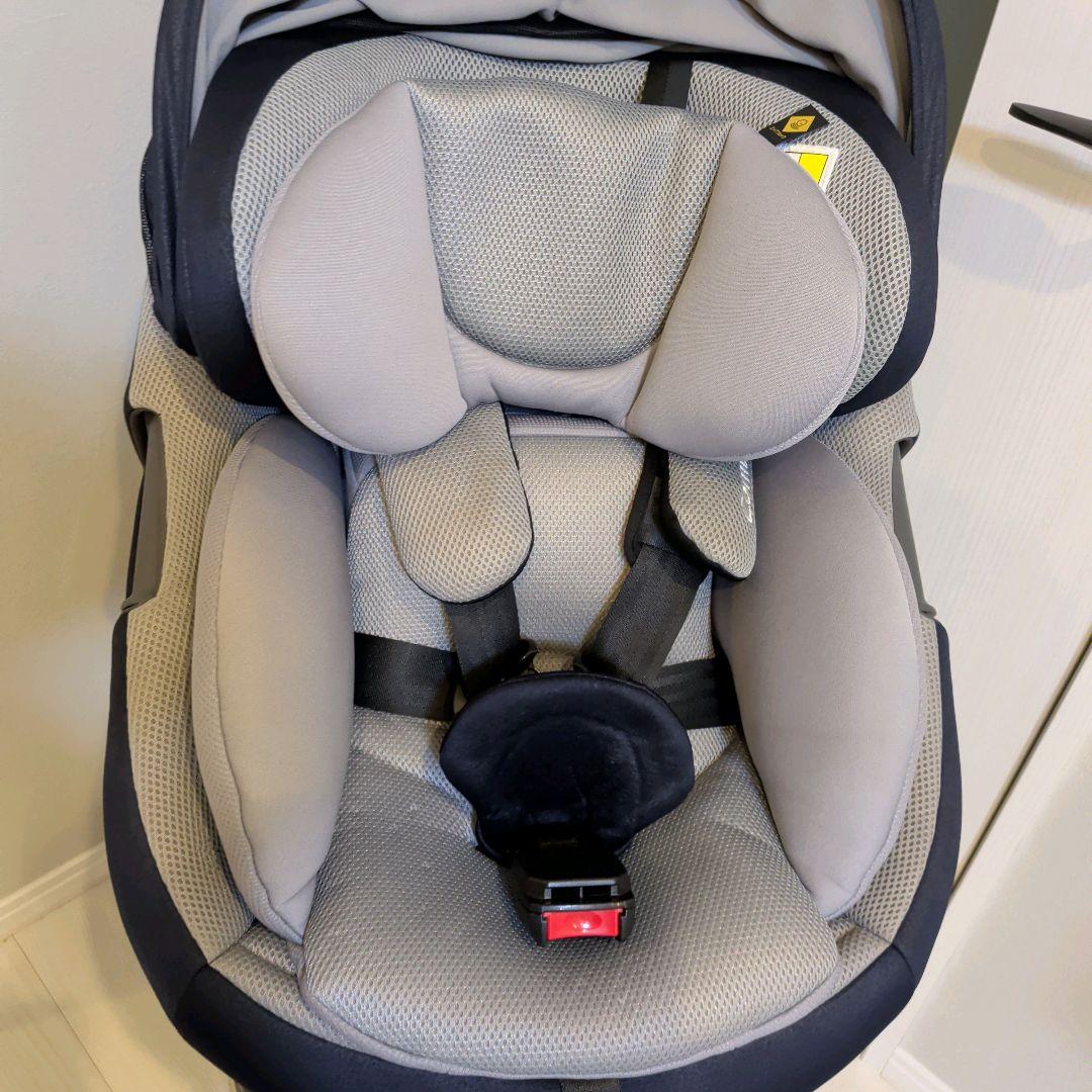 【美品】コンビ チャイルドシート THE S ISOFIX セパレート