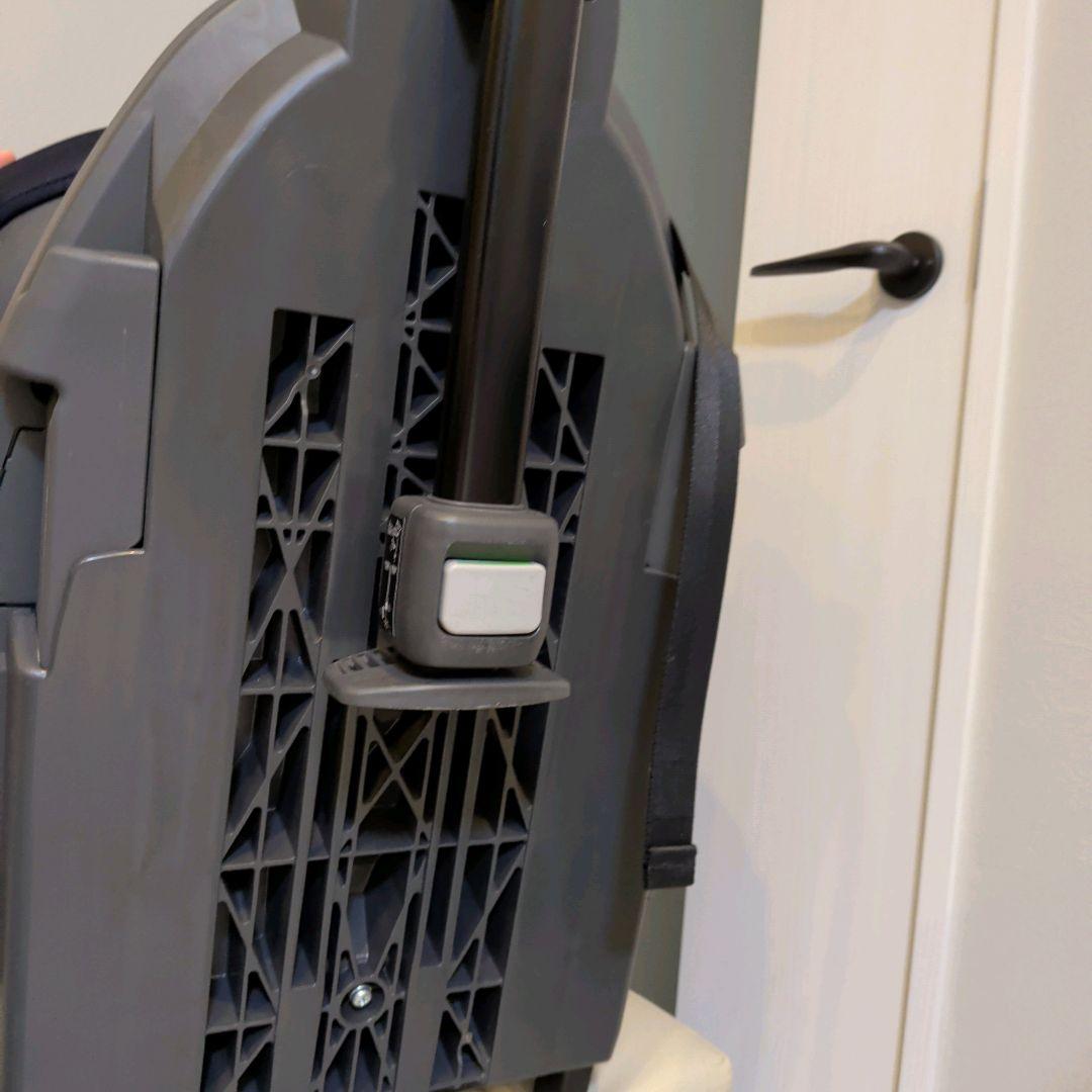 【美品】コンビ チャイルドシート THE S ISOFIX セパレート