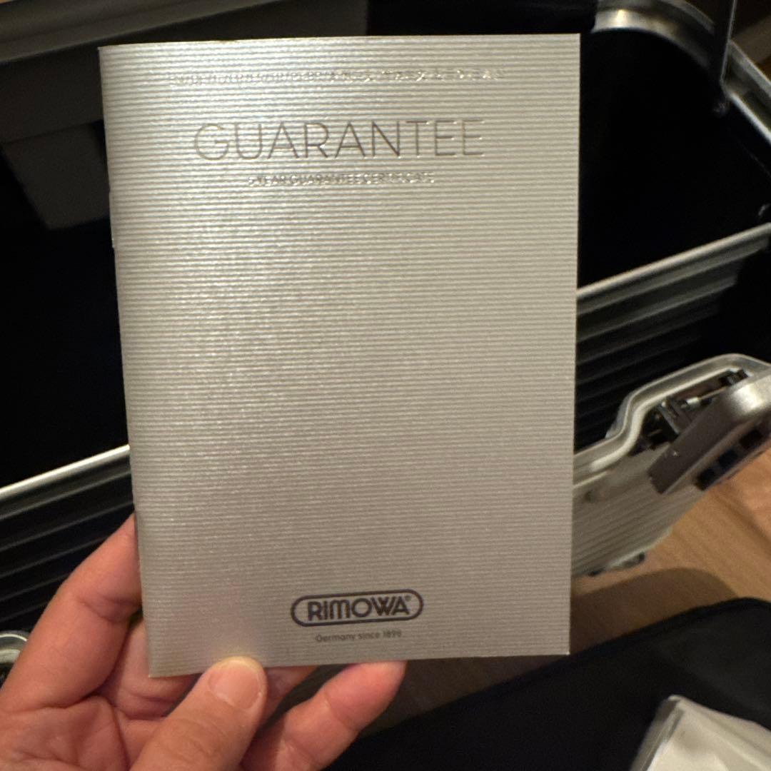 RIMOWA パイロット 4輪