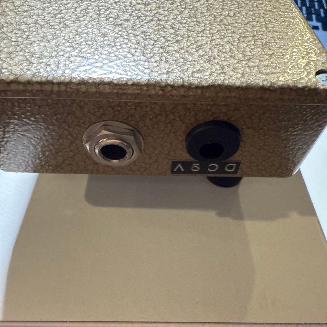 DUMBOID EJ 'B' ギターエフェクター プリアンプ