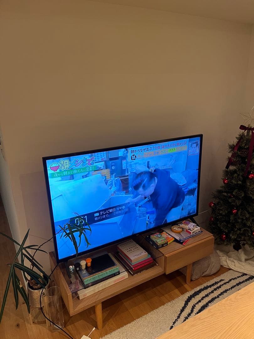 大画面 スマートテレビ ブラック