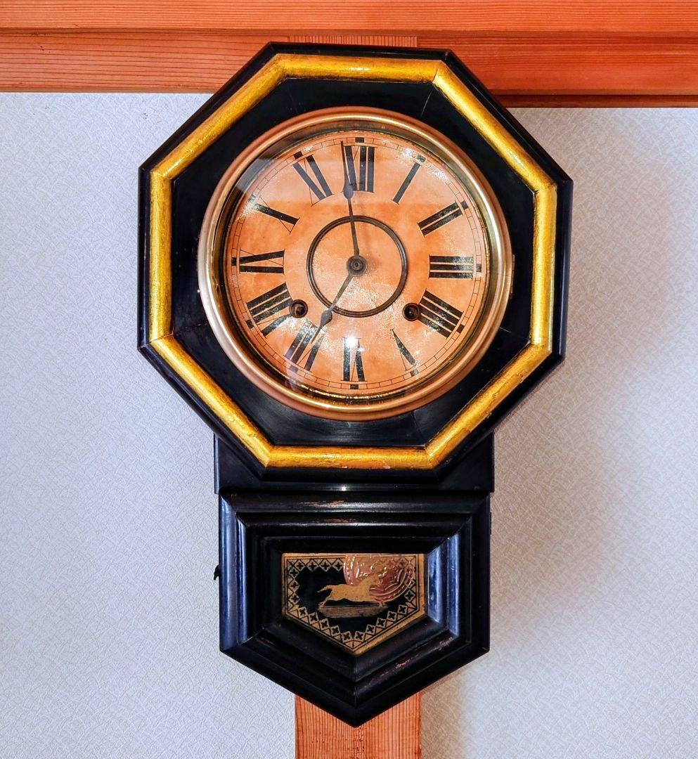 〈完動・美品〉愛知時計　漆塗り小型金縁八角ゼンマイ振り子時計